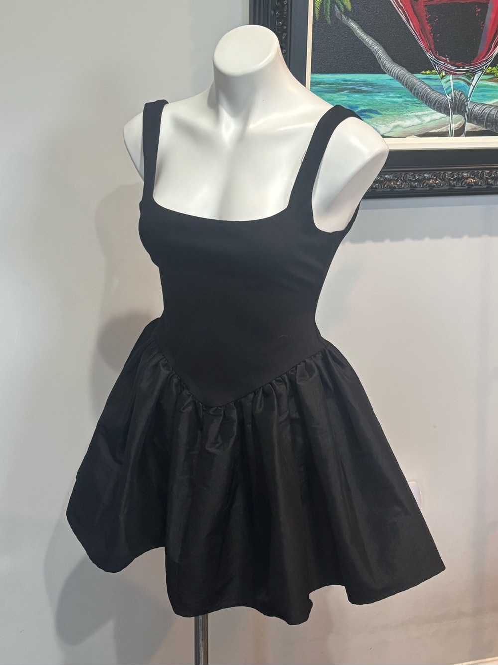 Delfi Collective Elsa Bubble Hem Mini Dress